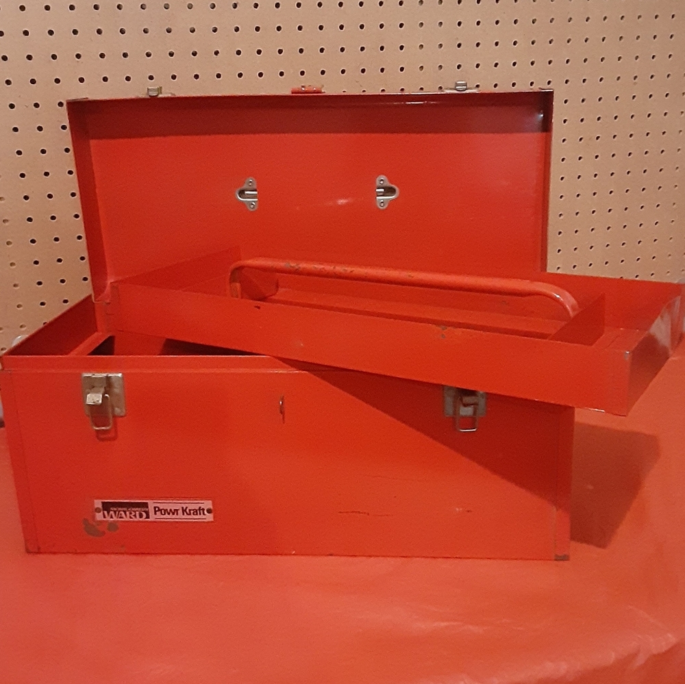 Vintage Montgomery Ward Powr Kraft Tool Box w/Remo
